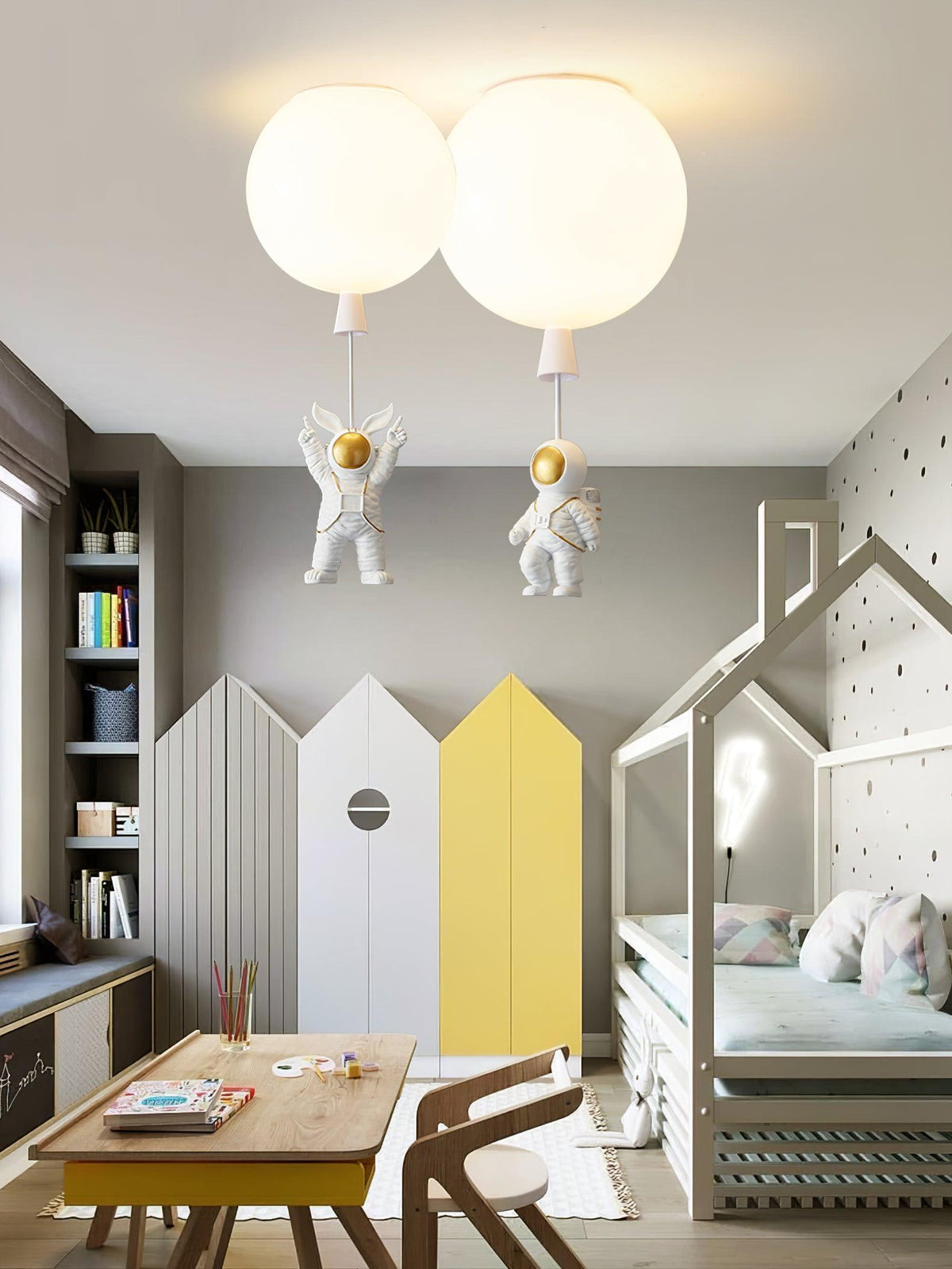 Nirerira Deckenleuchte Acrylballon Astronaut verspielt für Kinderzimmer