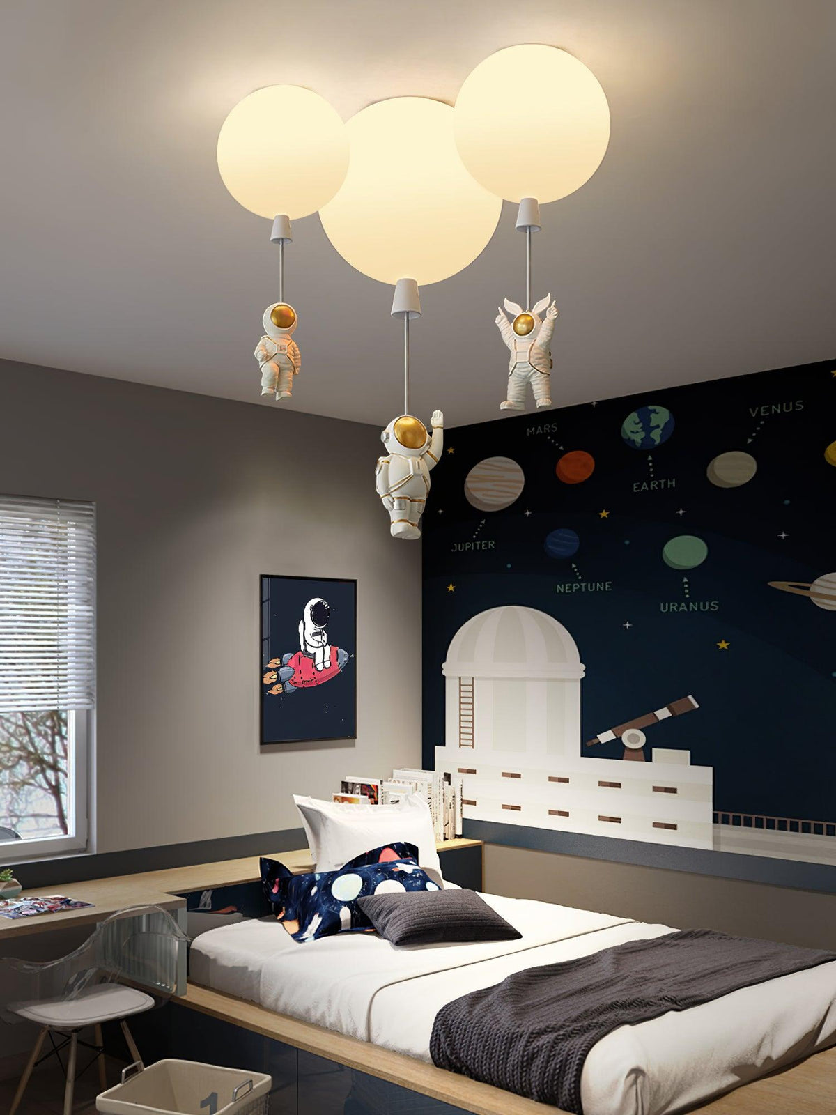 Nirerira Deckenleuchte Acrylballon Astronaut verspielt für Kinderzimmer