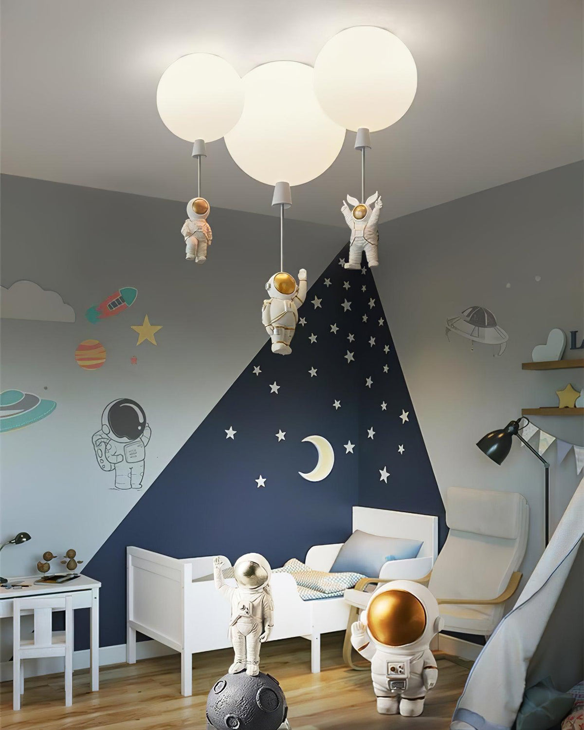 Nirerira Deckenleuchte Acrylballon Astronaut verspielt für Kinderzimmer