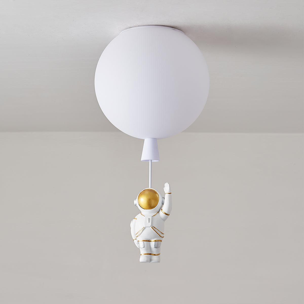 Nirerira Deckenleuchte Acrylballon Astronaut verspielt für Kinderzimmer