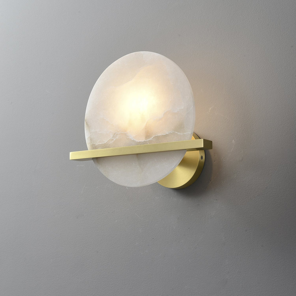 Avemis Kugel aus Alabaster Wandleuchte