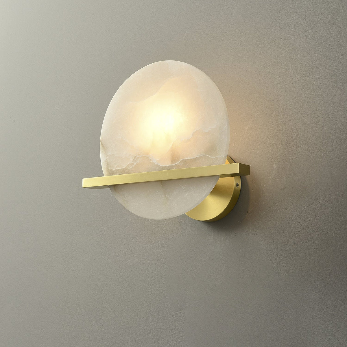 Avemis Kugel aus Alabaster Wandleuchte