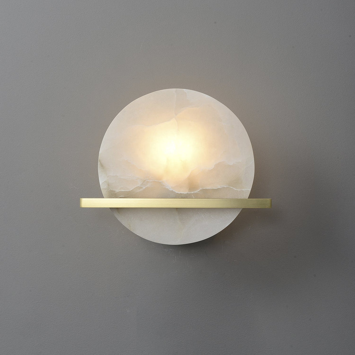 Avemis Kugel aus Alabaster Wandleuchte
