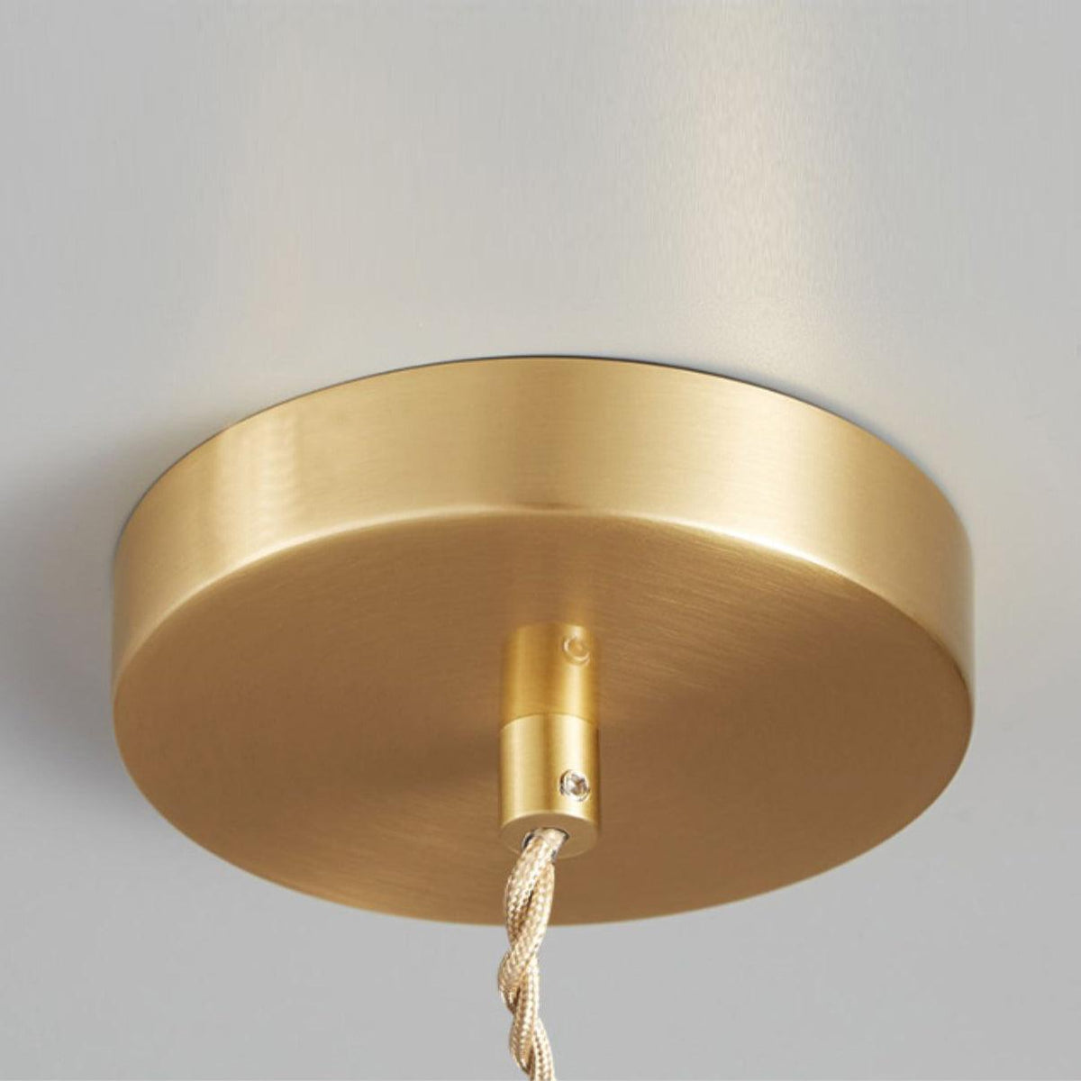 Nerithce Messing & Glas luxuriöse Pendelleuchte