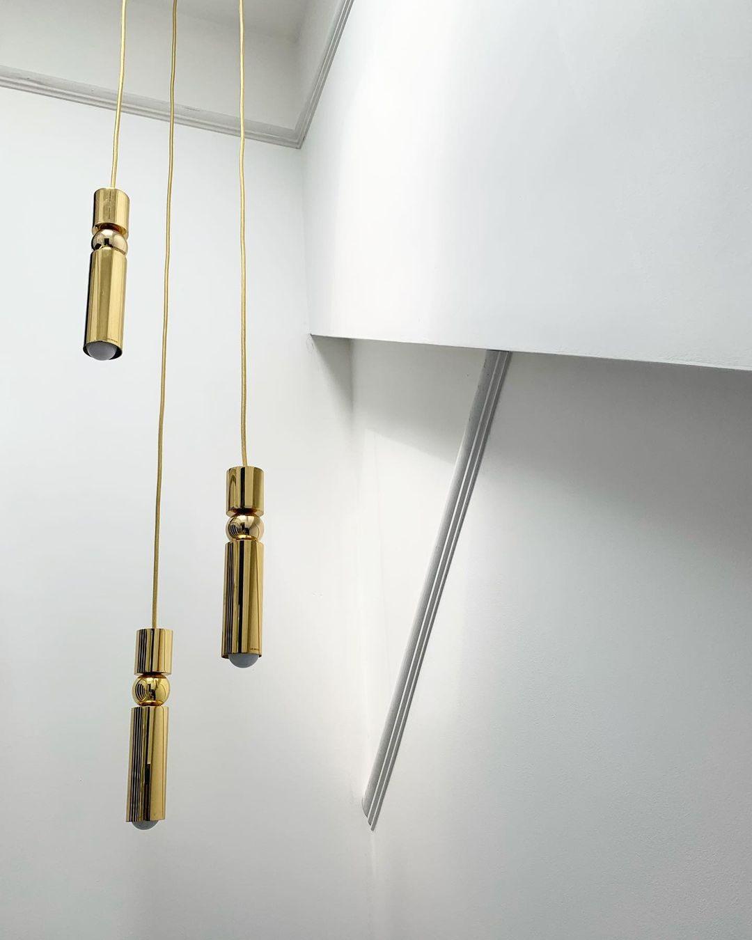 Velkis Geometrische Pendelleuchte aus Aluminium