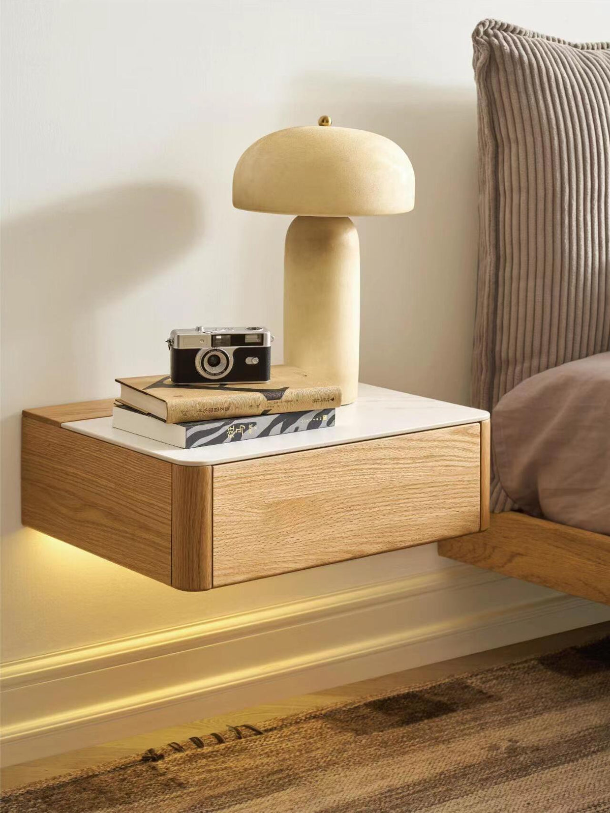 Brolen Keramik-Tischleuchte im minimalistischen Stil