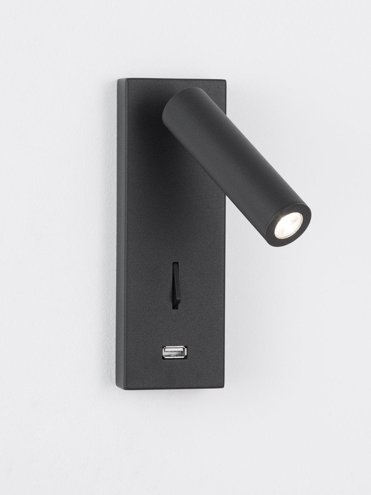 Sothis zeitgenössische minimalistische Nachttisch-Wandleuchte USB Schwarz