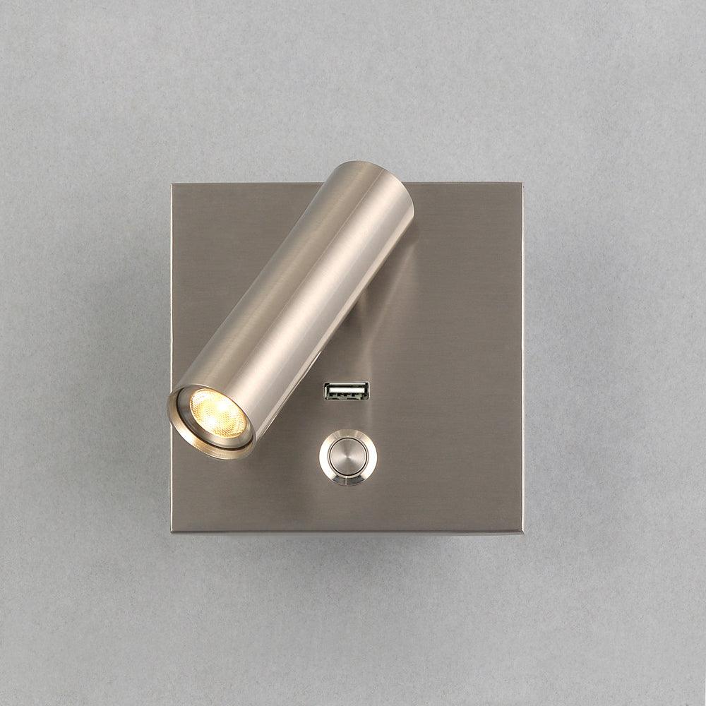 Sothis zeitgenössische minimalistische Nachttisch-Wandleuchte USB Schwarz