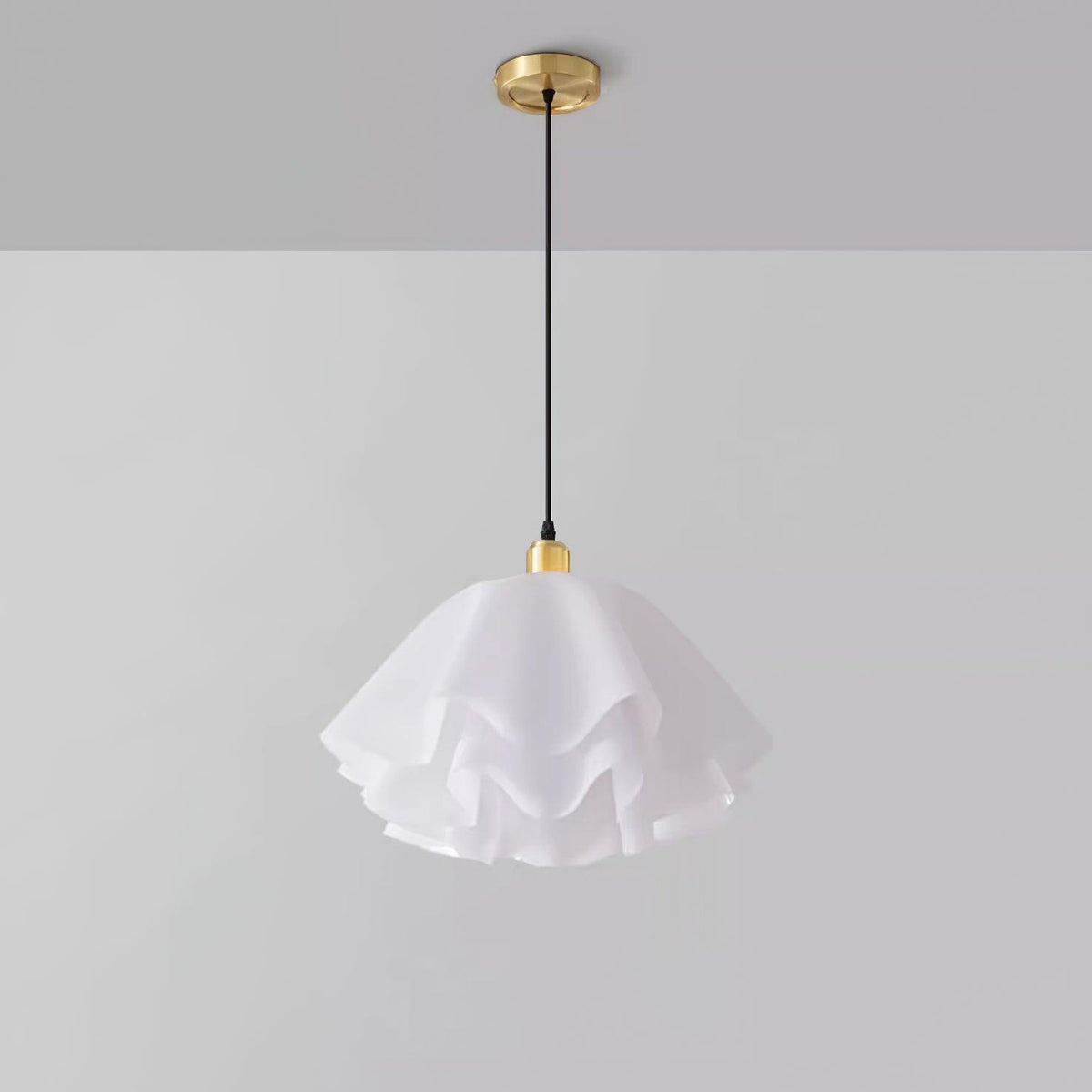 Vero zeitgenössische Petal-Pendelleuchte