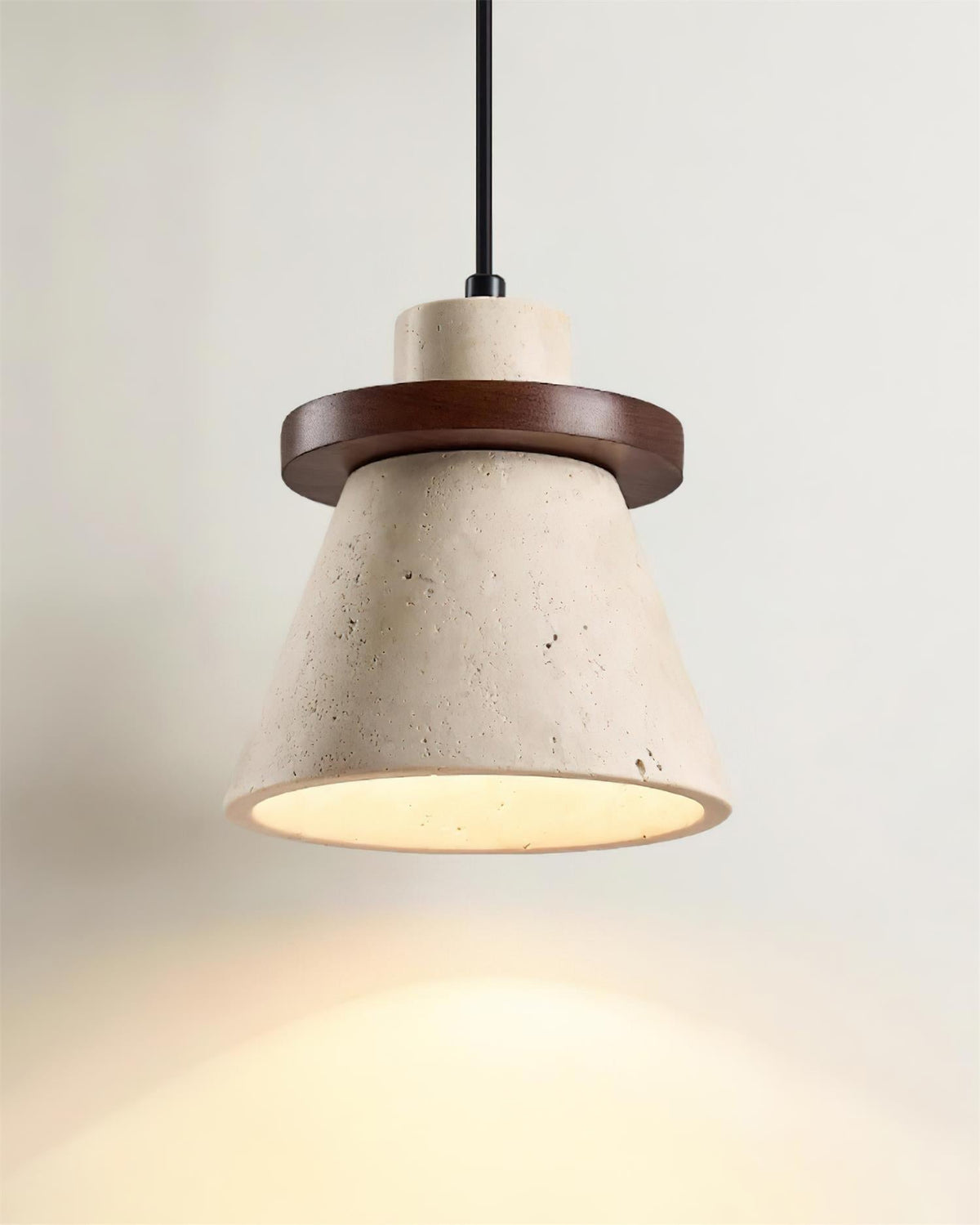 Virela Pendelleuchte aus Travertin mit Holzaufsatz minimalistisch
