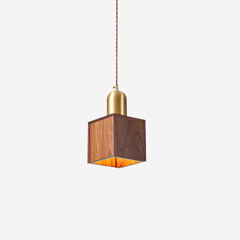 Holz-Pendelleuchte in verschiedenen Formen aus massivem Holz und Messing