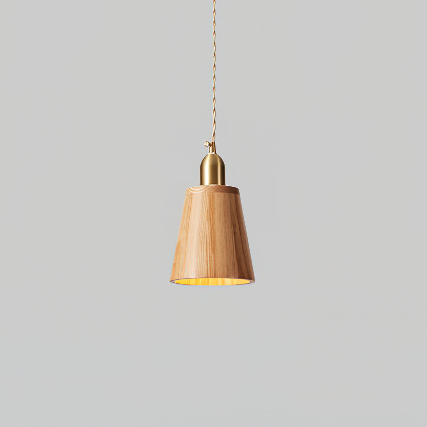 Holz-Pendelleuchte in verschiedenen Formen aus massivem Holz und Messing