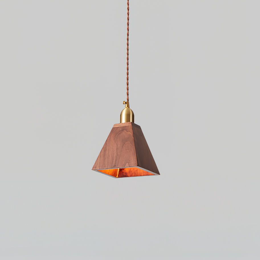 Holz-Pendelleuchte in verschiedenen Formen aus massivem Holz und Messing