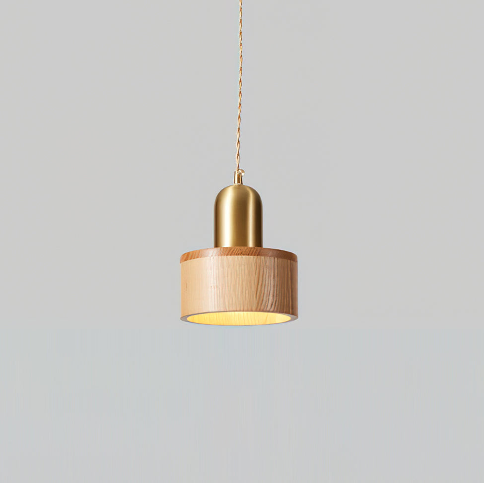 Holz-Pendelleuchte in verschiedenen Formen aus massivem Holz und Messing