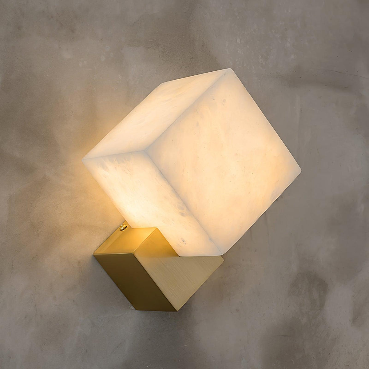 Block Alabaster-Wandleuchte