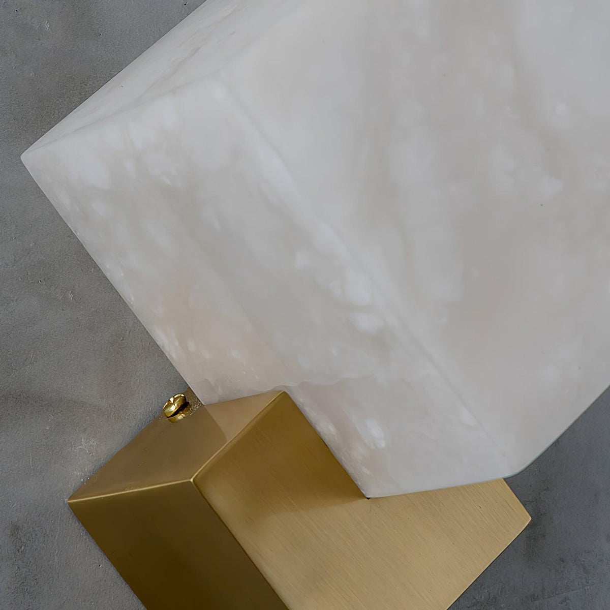 Block Alabaster-Wandleuchte