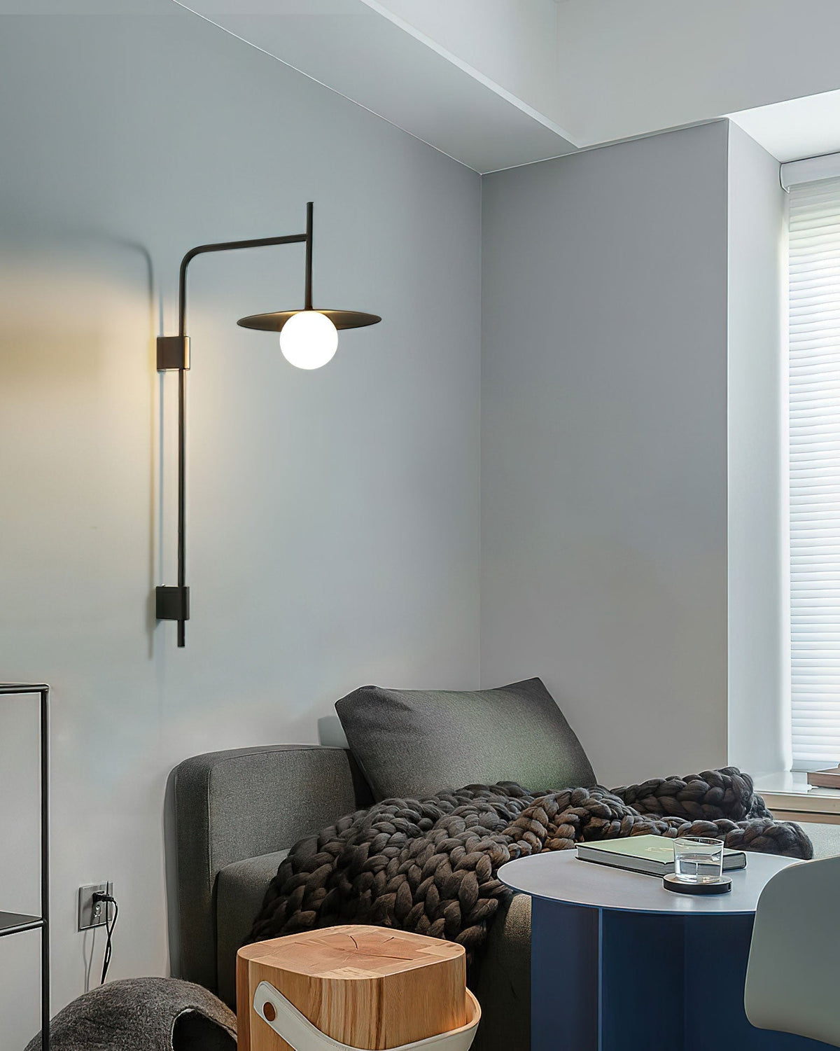 Lioririelle Wandleuchte modern minimalistisch aus Glas