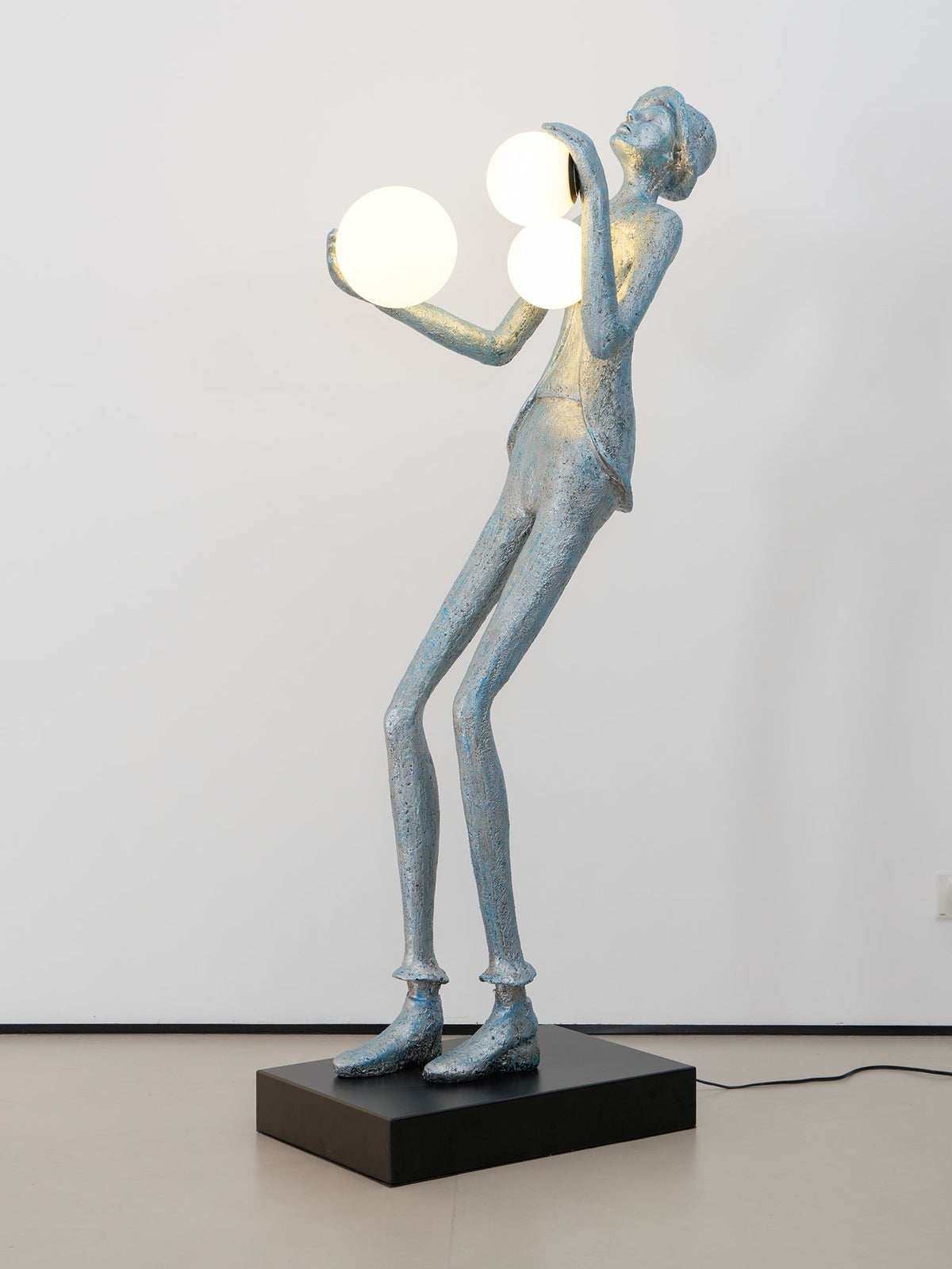 Seloia Gentleman Sculpture Stehleuchte