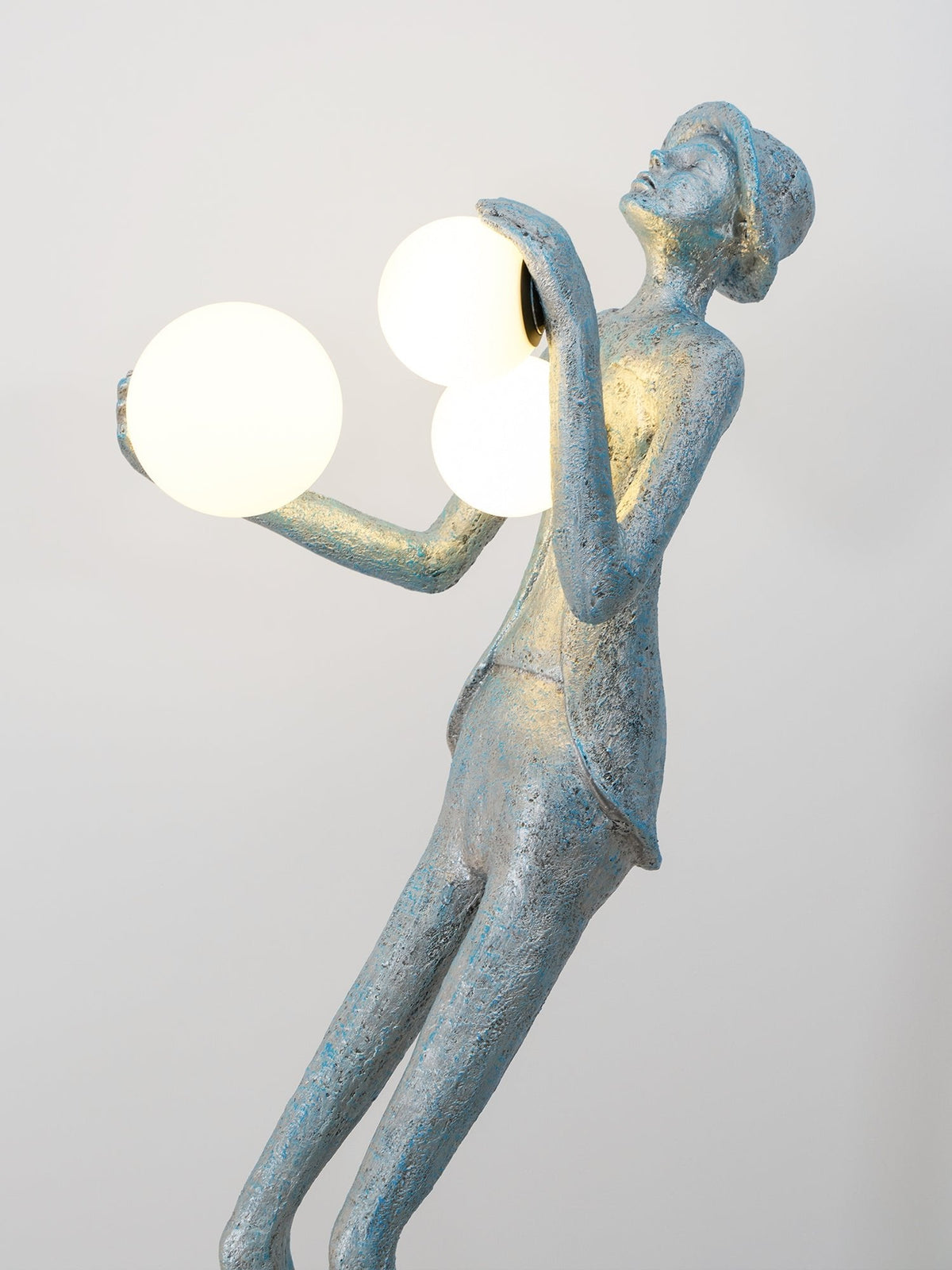 Seloia Gentleman Sculpture Stehleuchte