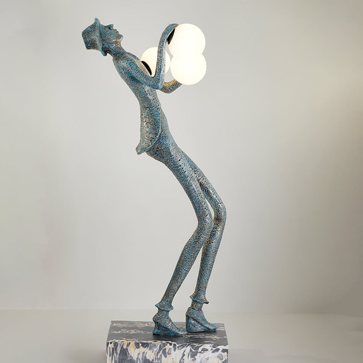 Seloia Gentleman Sculpture Stehleuchte