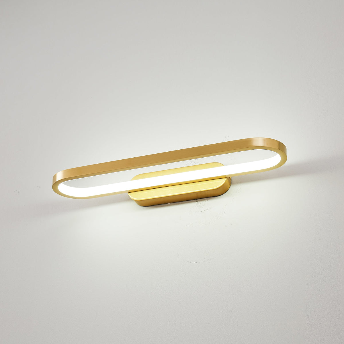 Auryn Wandleuchte