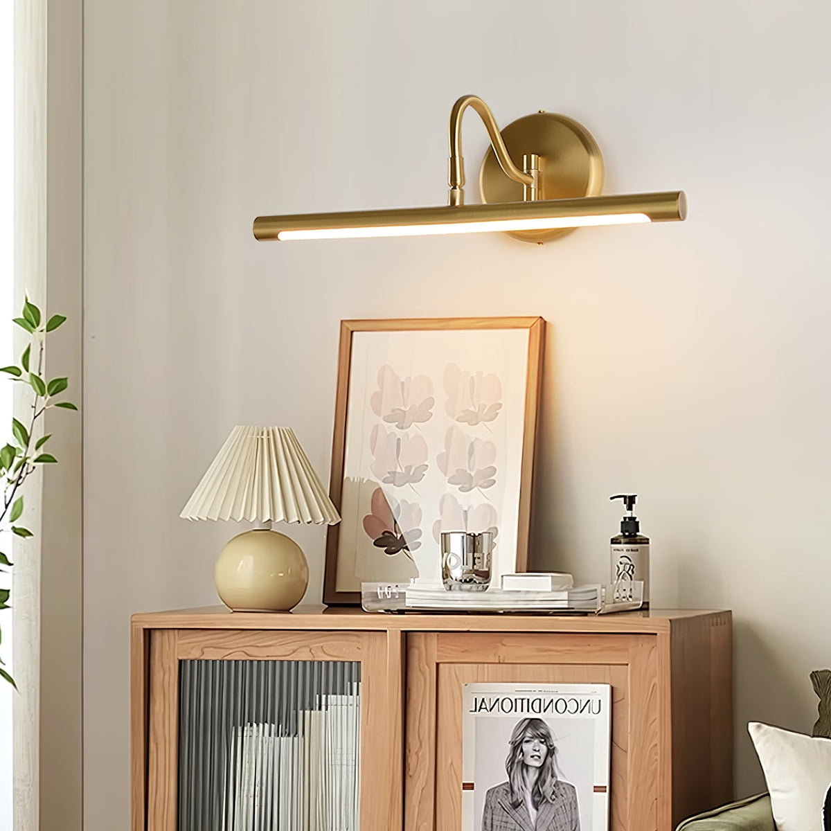 Nina Arc Vanity Wandleuchte