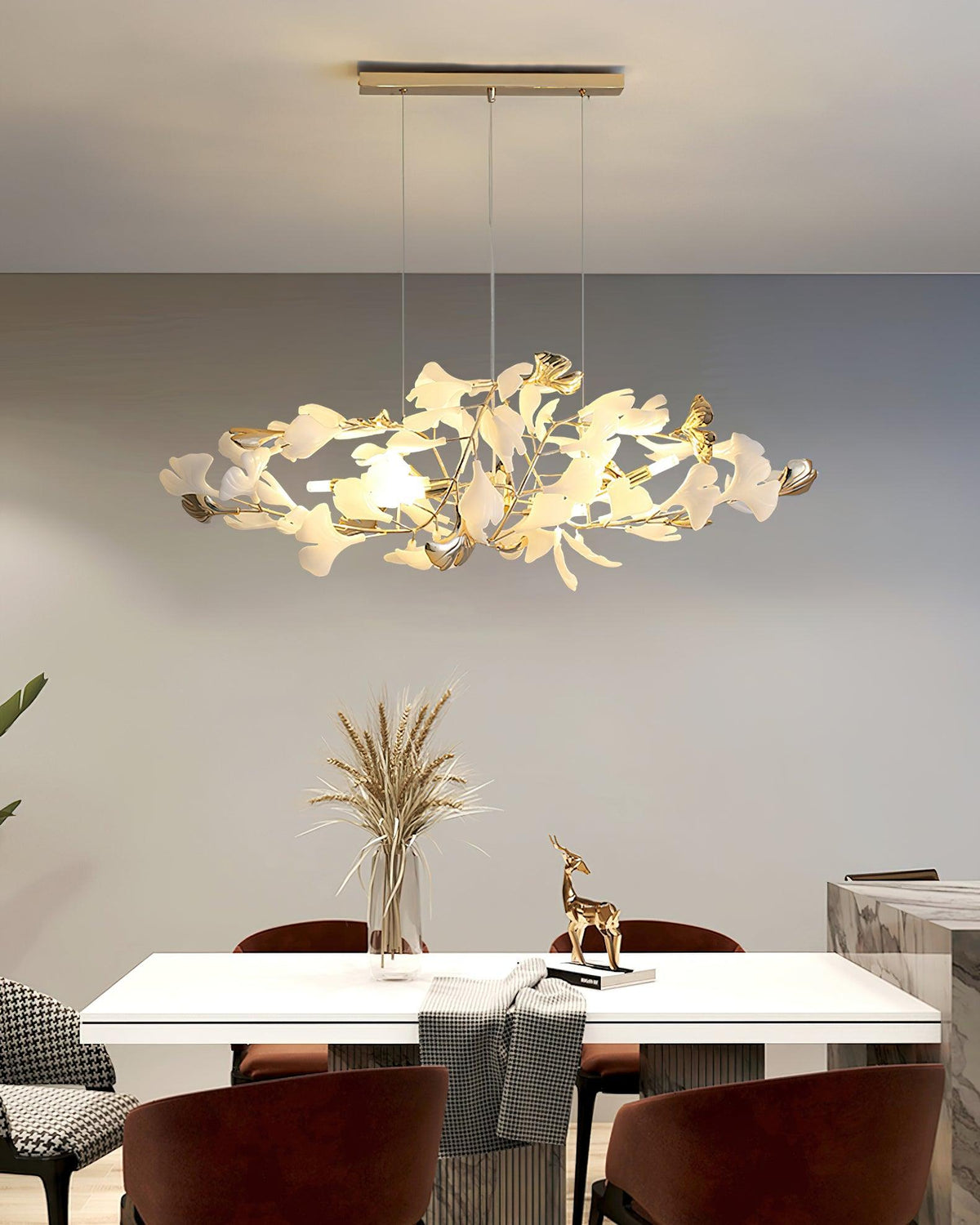 Quiven Kronleuchter Gingko-Blatt Keramik Gold Elegant