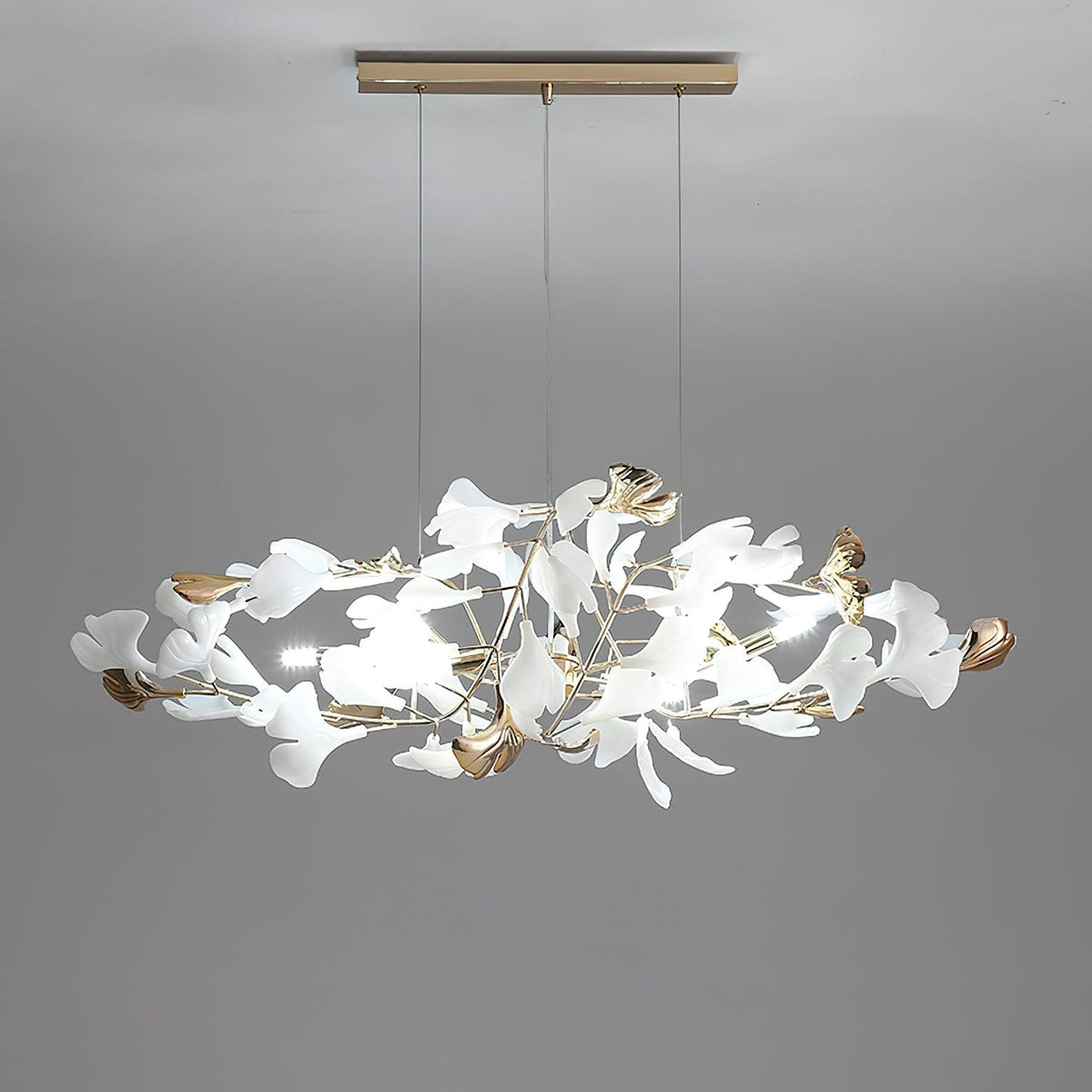Quiven Kronleuchter Gingko-Blatt Keramik Gold Elegant