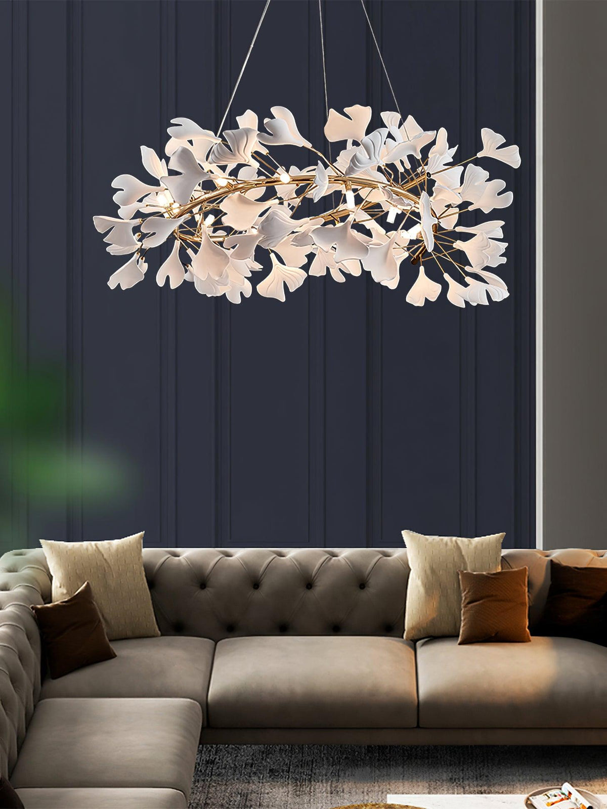 Umberis Pendelleuchte Gingko Porzellanblätter Gold