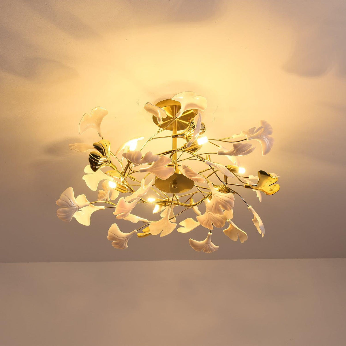 Auriora Pendelleuchte Gingko Keramikblätter Gold