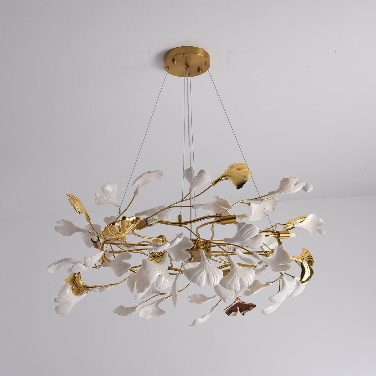 Oden Kronleuchter Ginkgo-Blatt-Keramik-Skulptur
