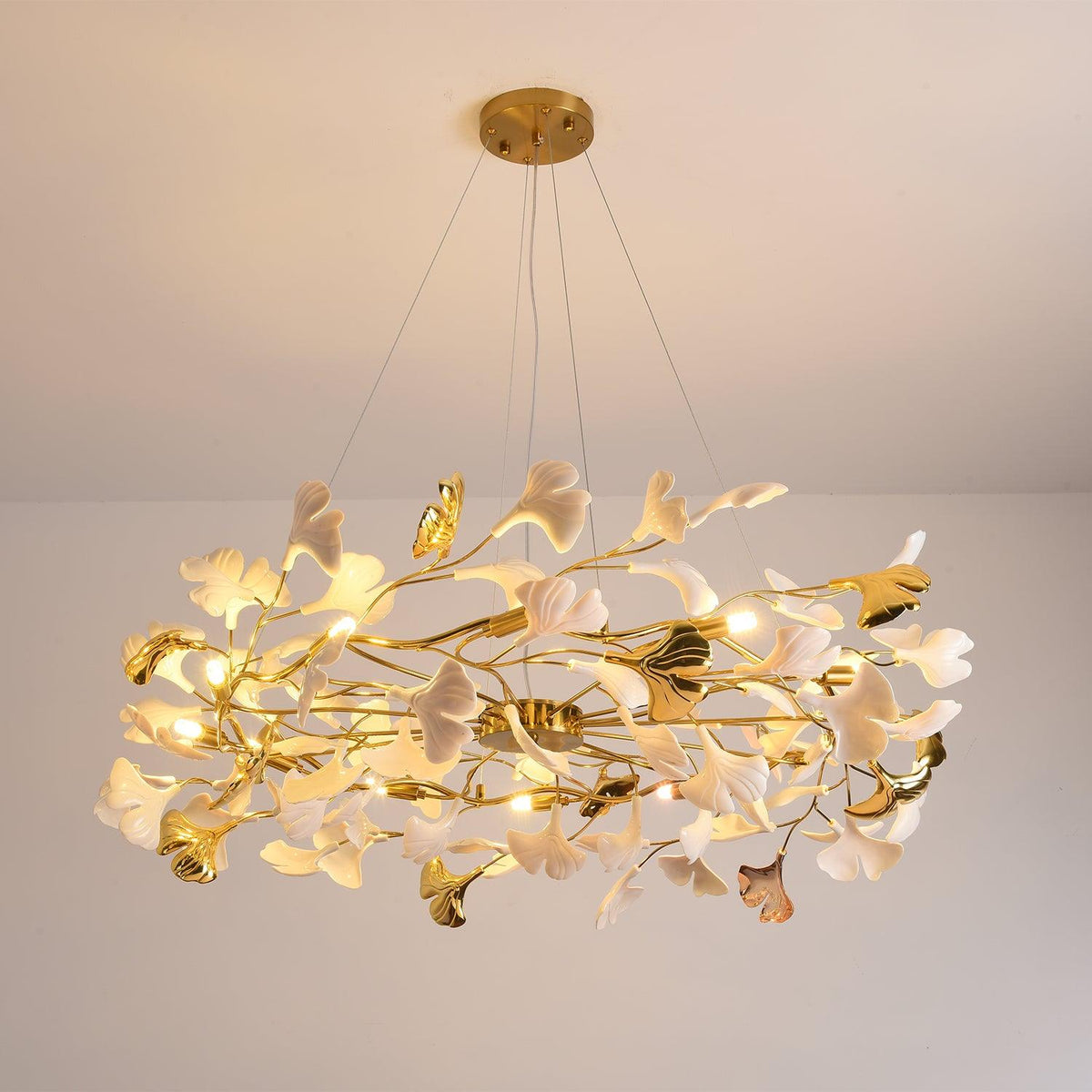Oden Kronleuchter Ginkgo-Blatt-Keramik-Skulptur