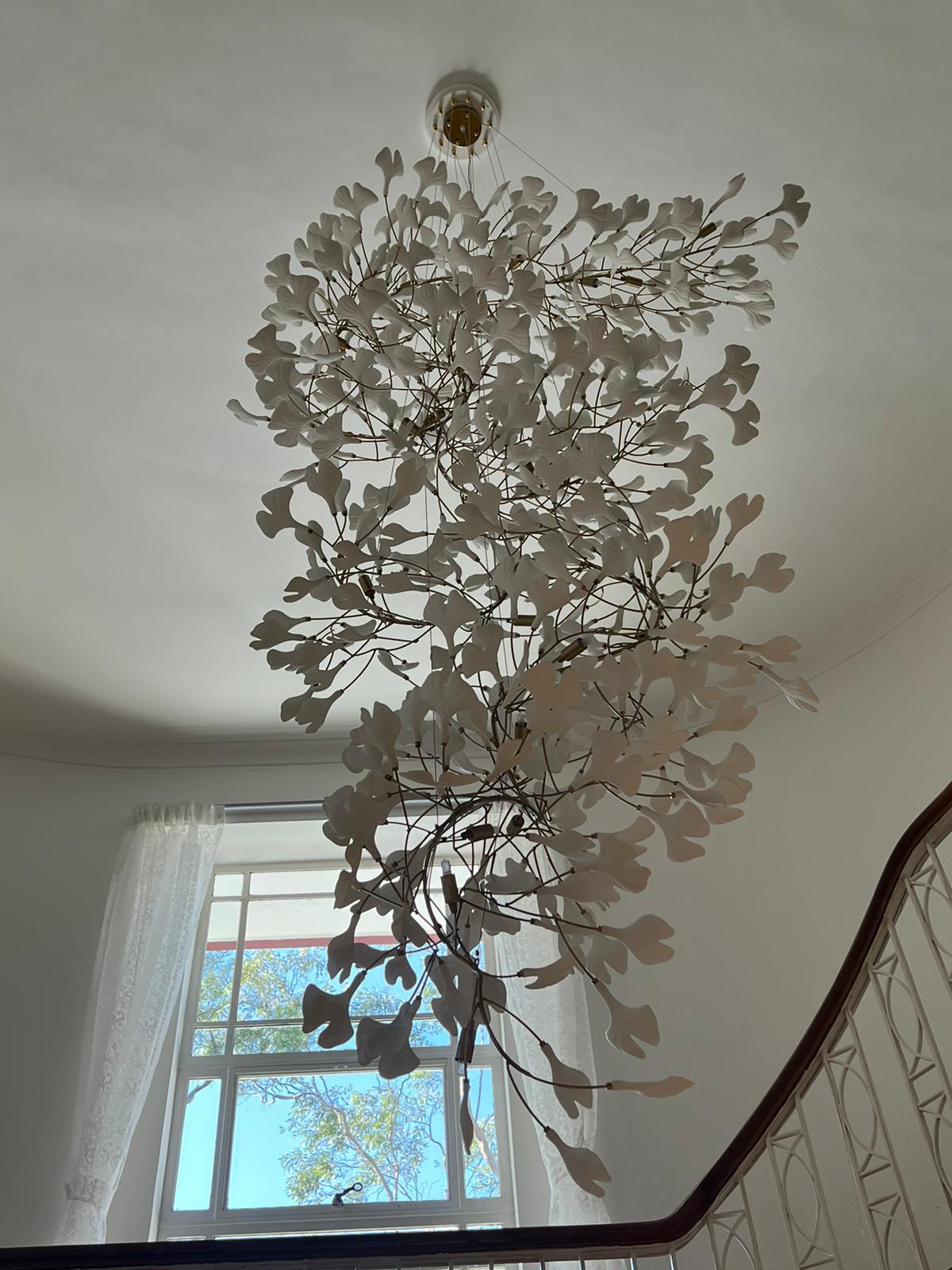 Bough Zephyr Kronleuchter aus Keramik