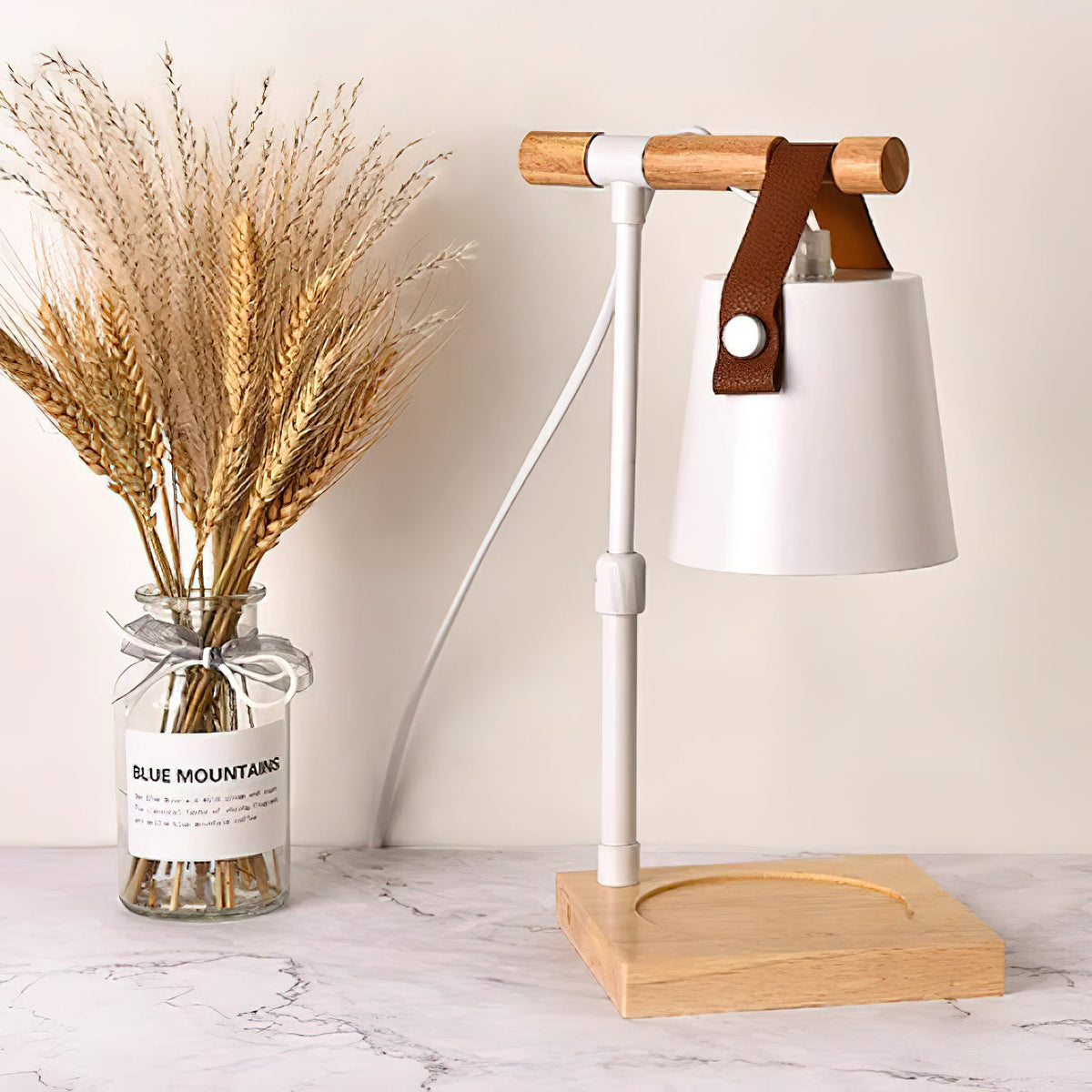 Noruelle Tischlampe