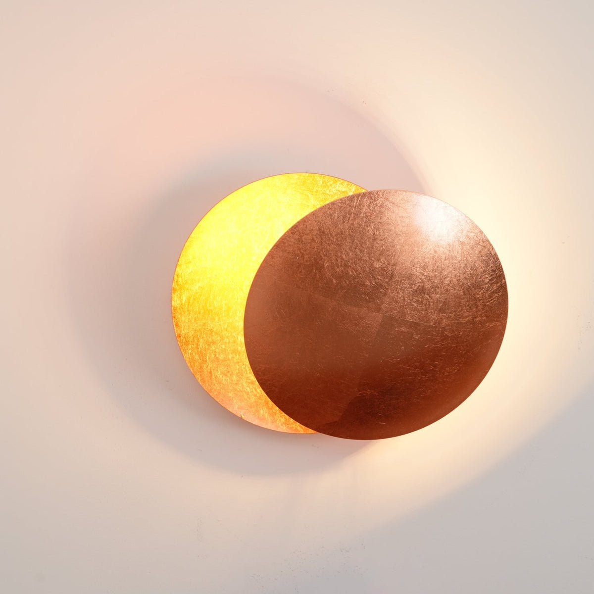 Fioris zeitgenössische minimalistische Kunst-Wandleuchte