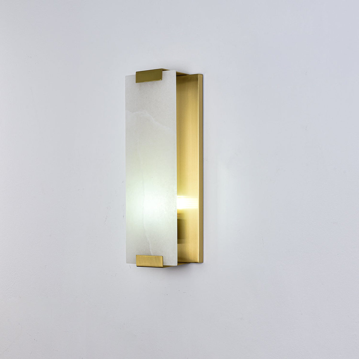 Arrina rechteckige Wandleuchte aus Alabaster