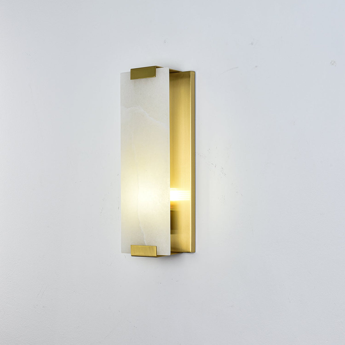 Arrina rechteckige Wandleuchte aus Alabaster