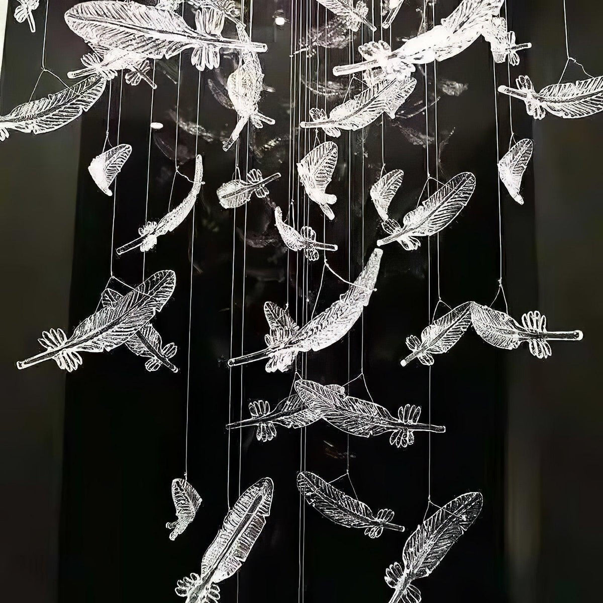 Aetherial Kronleuchter aus Glas mit Blattmotiv