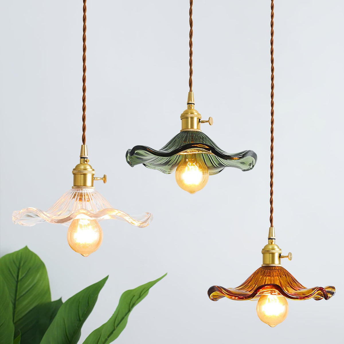 Daphne moderne Pendelleuchte aus Glas in Blumenform
