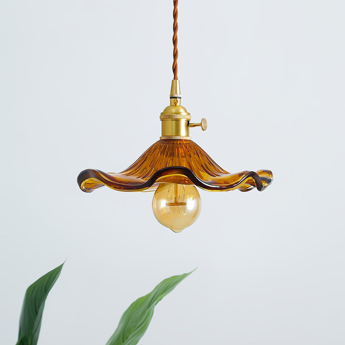 Daphne moderne Pendelleuchte aus Glas in Blumenform