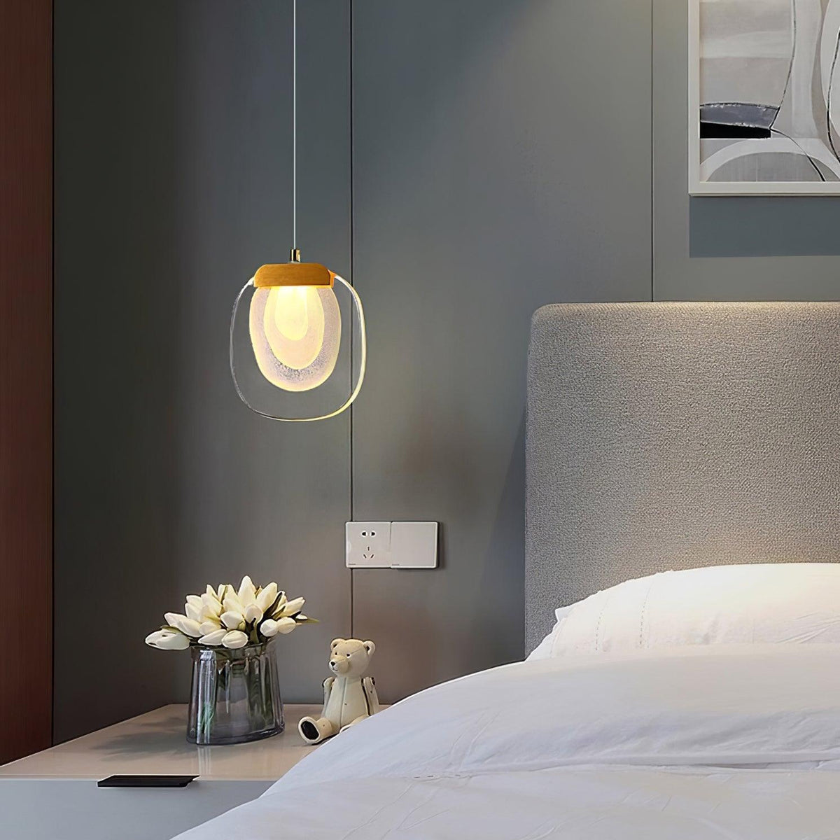 Avesia Minimalistische Pendelleuchte aus Glas für Treppenhaus