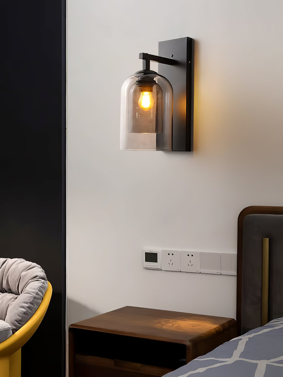 Xalen Premium zeitgenössische Kunst-Wandleuchte aus Tubular-Glas