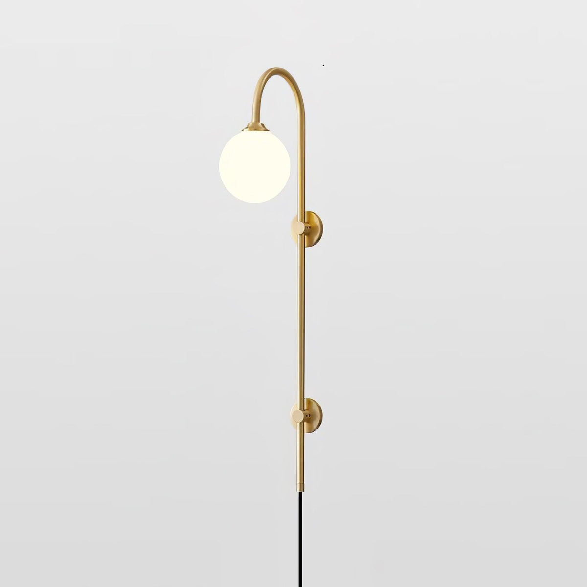 Evshaia Premium Elegance Kugel-Wandleuchte aus Messing mit Glas | US-Stecker