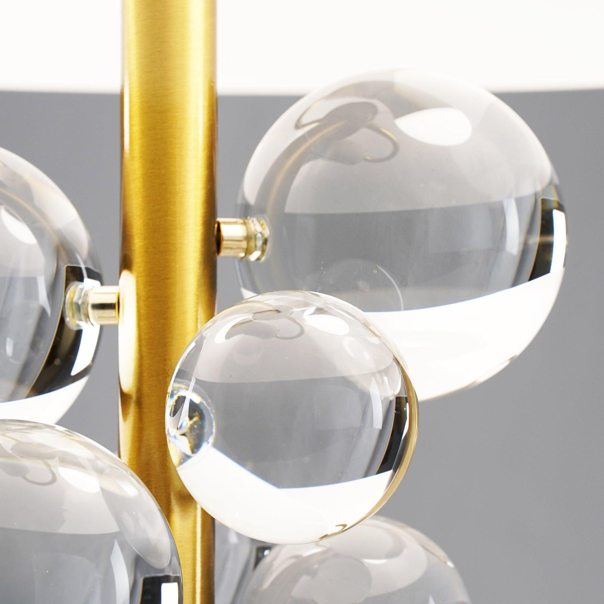 Petoeria moderne Marmor-Tischlampe