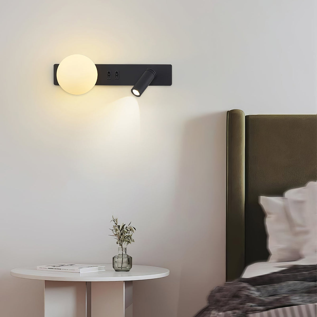 Thalior zeitgenössische minimalistische schlanke Glas-Wandleuchte