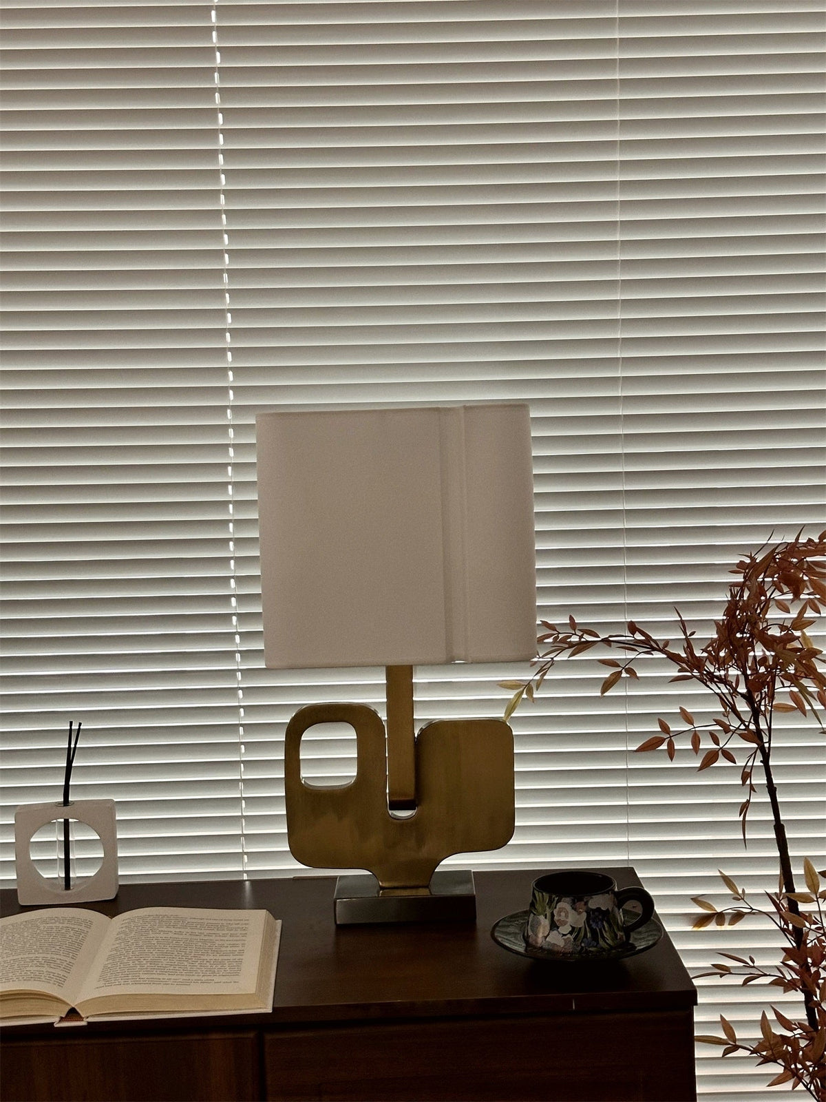 Glyph Tischlampe