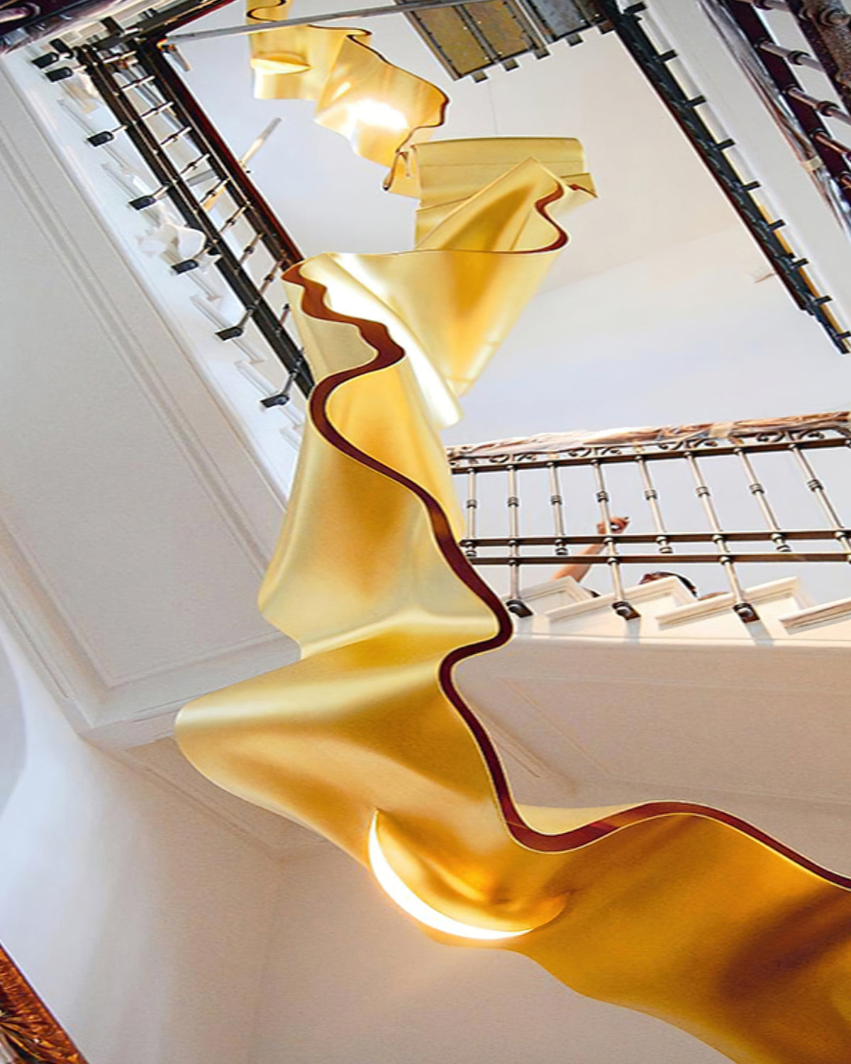 Raelis Kronleuchter Gold Ribbon