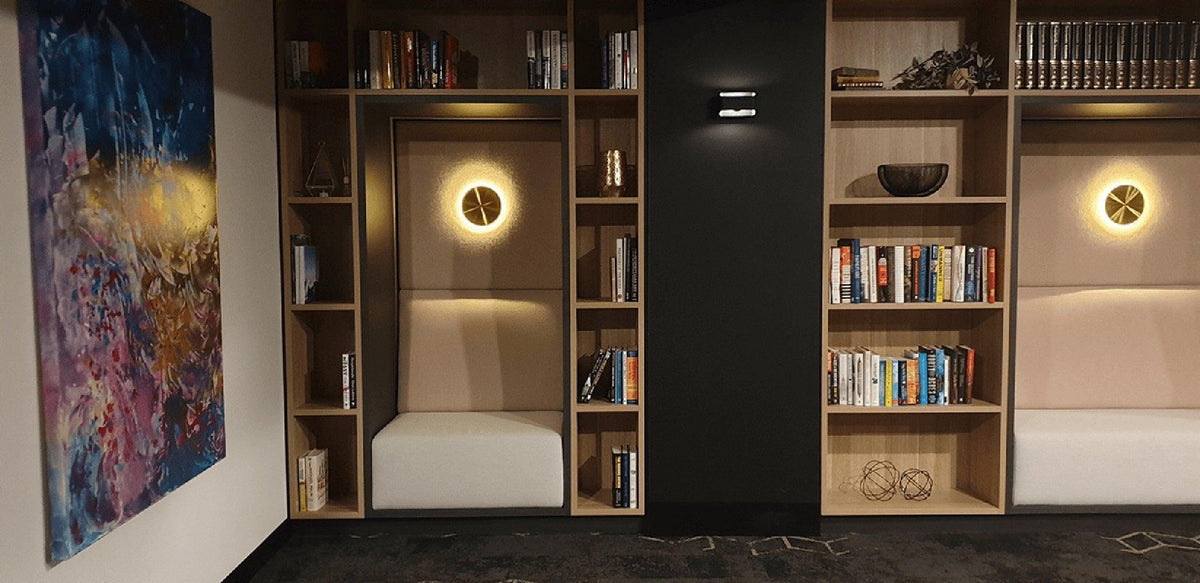 Phelan Messing Minimalistische Wandleuchte