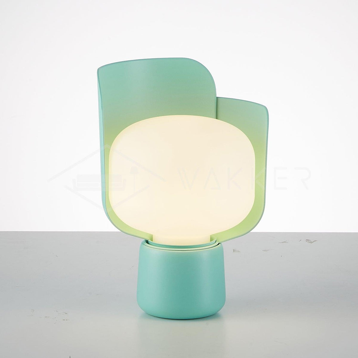 Zuri Kunststoff Minimalistische Tischleuchte