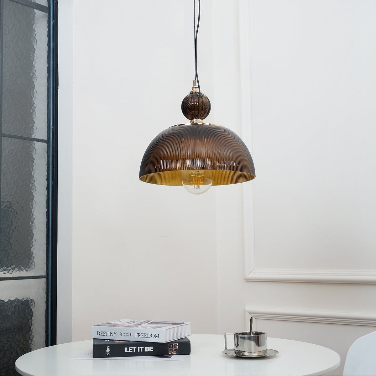 Nray Pendelleuchte aus Glas im Retro-Stil